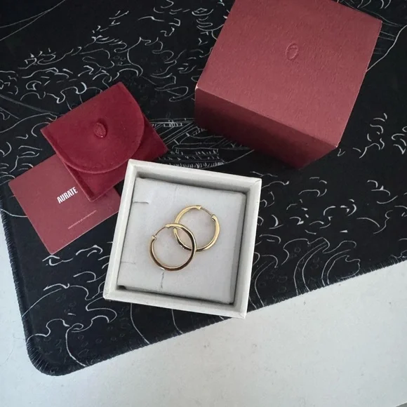 Aurate Gold Quilted Hoop Earrings - Picture 2 of 4